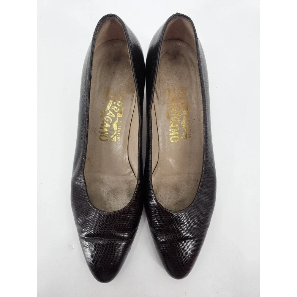 Salvatore Ferragamo Spectator Wingtip Pumps Women 7‎ B Brown Black Made in Italy